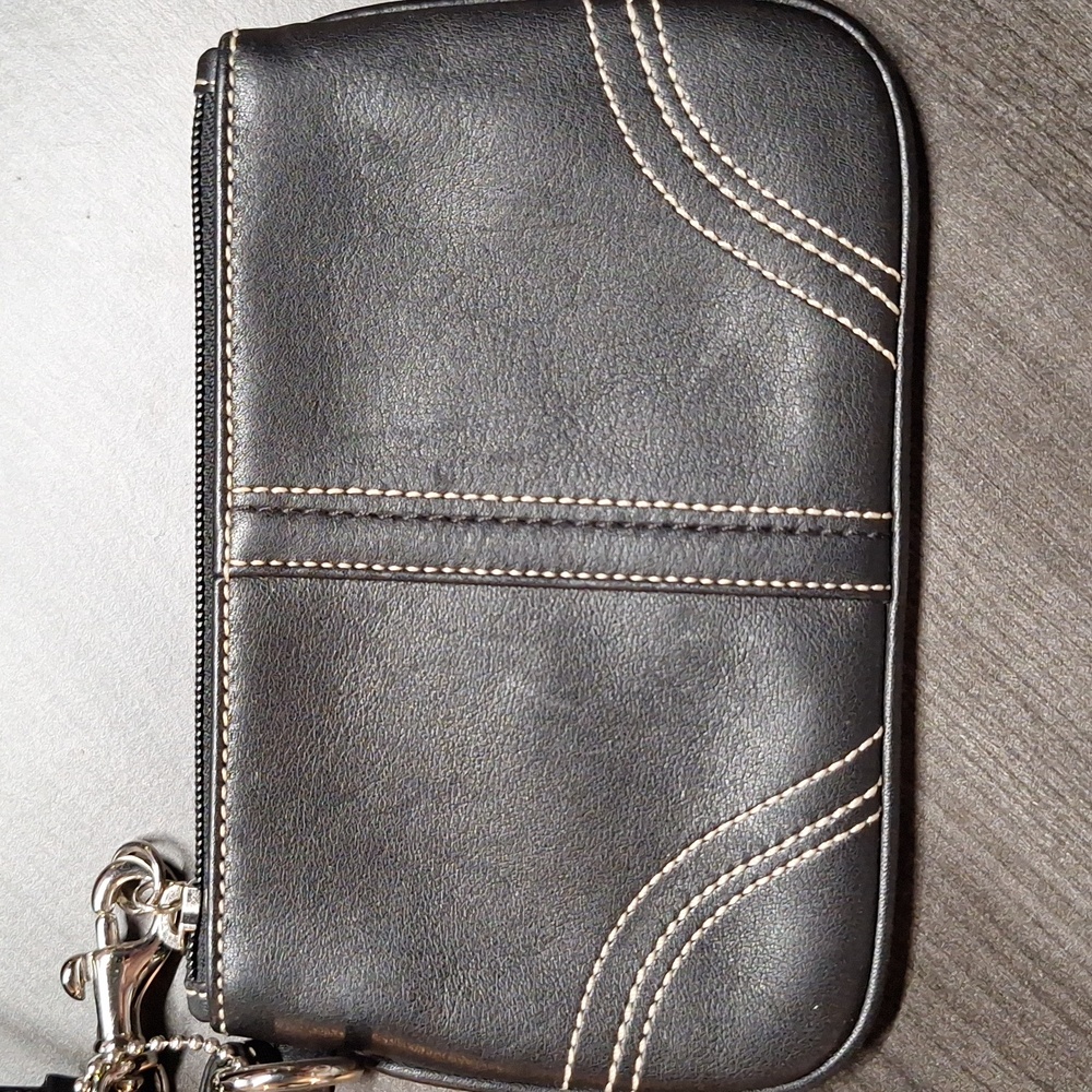Coach Black Leather Wristlet Contrast Stitching